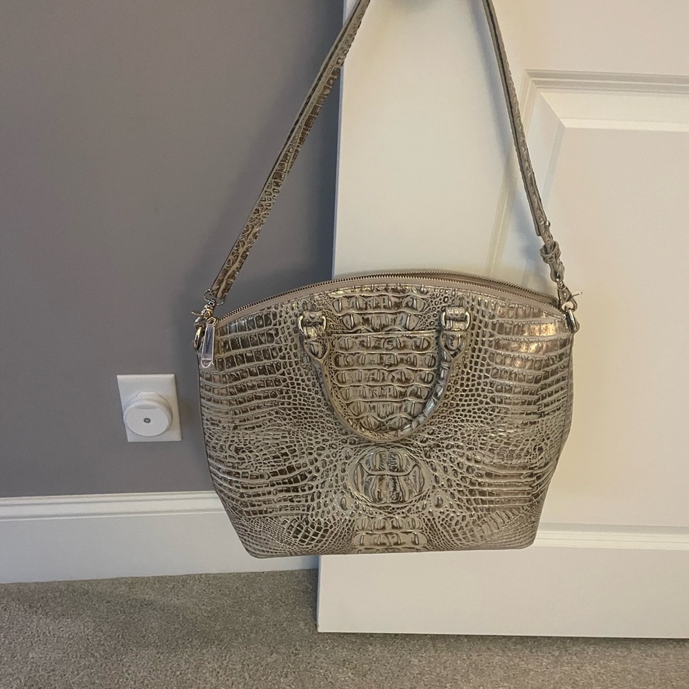 Gorgeous tan and gold Brahmin purse